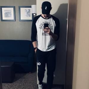 Meet your Posher, Sean